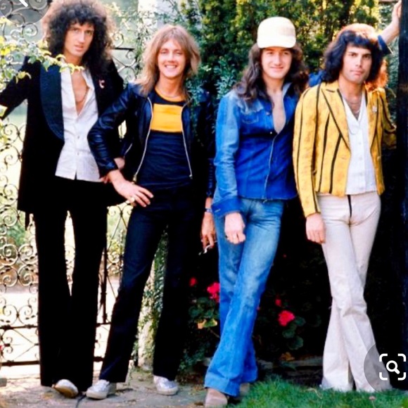 Meet your Posher, Deborah - Picture 10 of 12